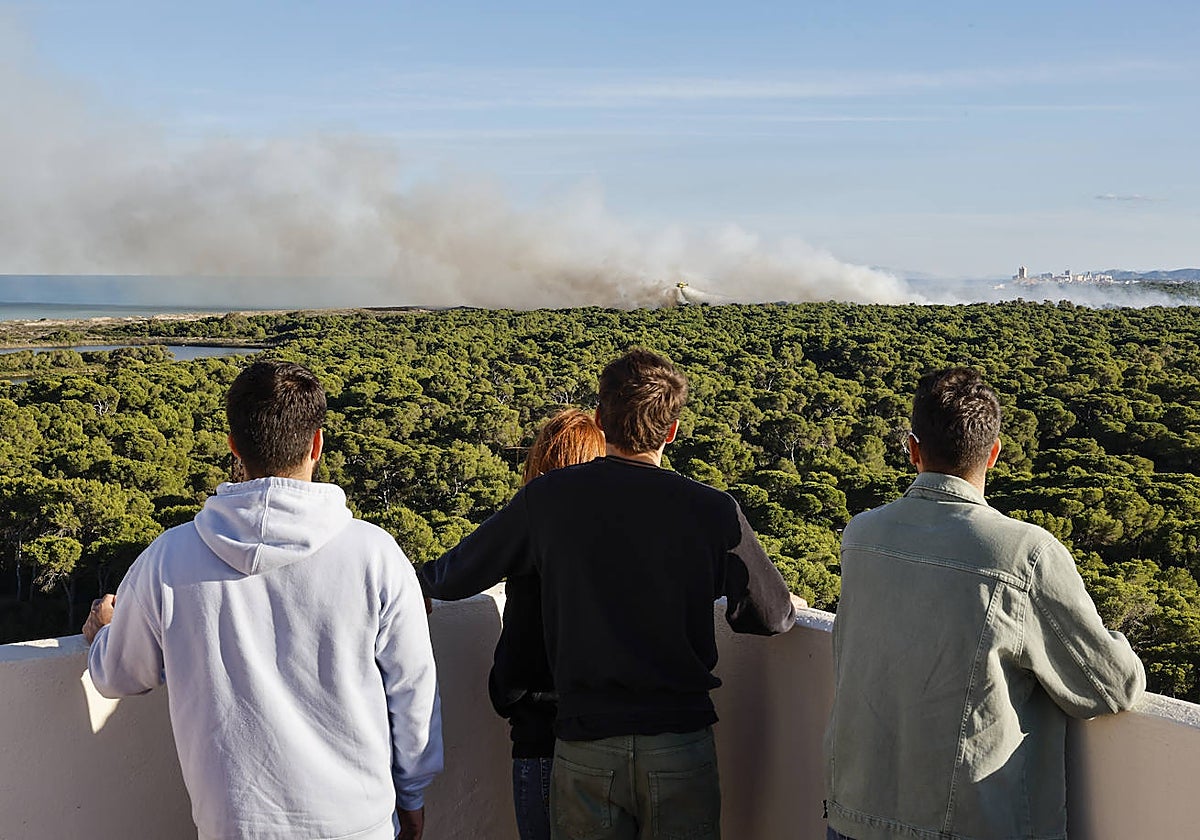 los-vecinos-de-la-devesa-respetan-la-decisi-n-del-juez-sobre-el